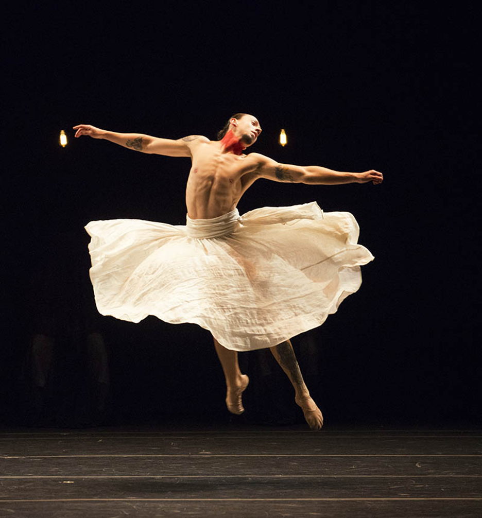 The Friday Round-Up 1 Grupo Corpo in Gira. Photo Jose Luis Pederneiras