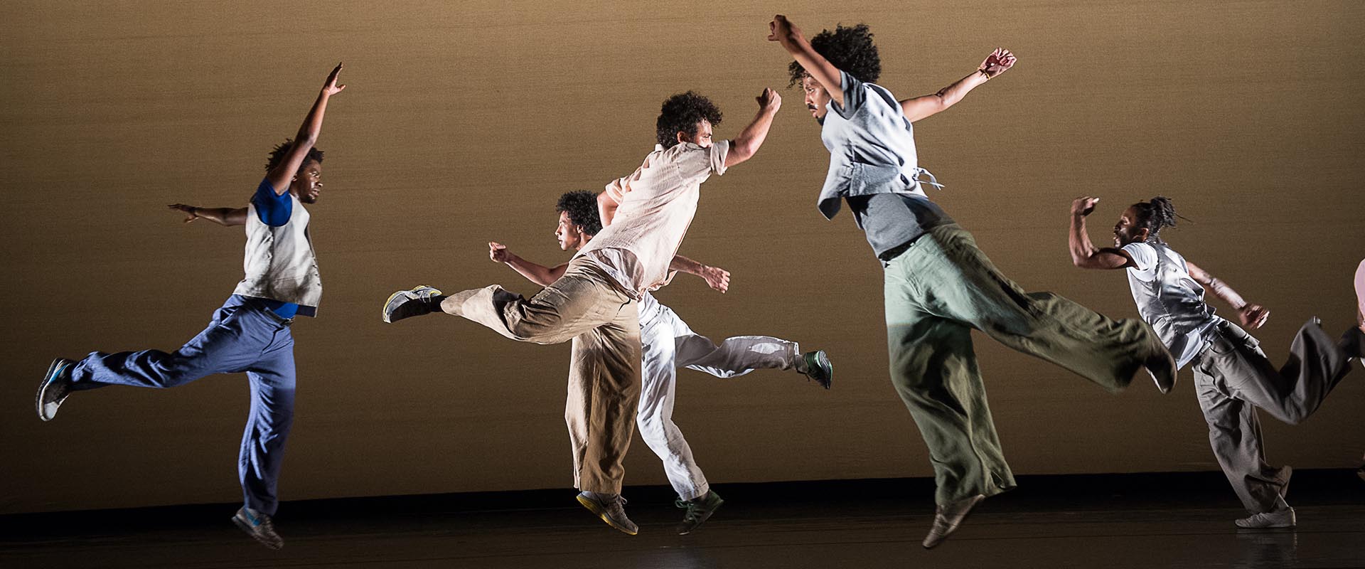 Companhia Urbana de Dança © Christopher.Duggan