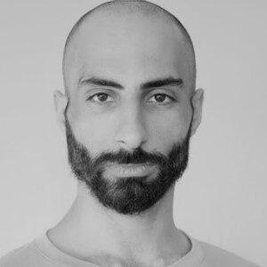 Tom headshot 300x300 1