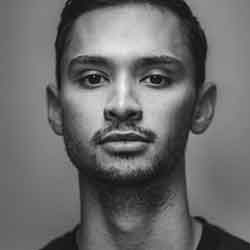 17 Gregory Lau photo©Rahi Rezvani