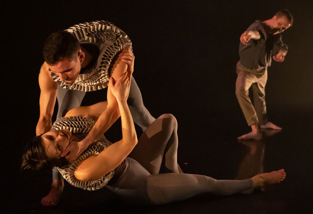 Voirelia Dance Hub photo Adrian Ortega 4