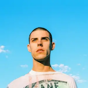 Portrait photo of Scott McCabe.