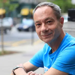 Portrait photo of Daniel Léveillé